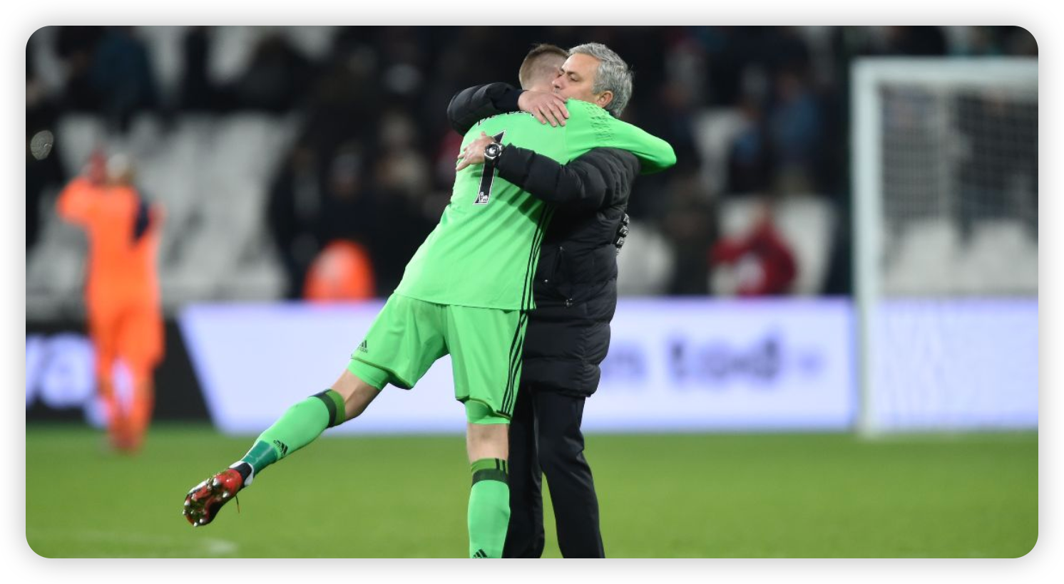 Mourinho Shuts Down De Gea Transfer Speculation