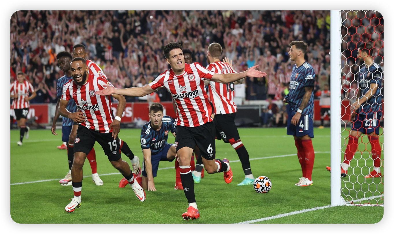 Summer Business Heating Up at the Emirates